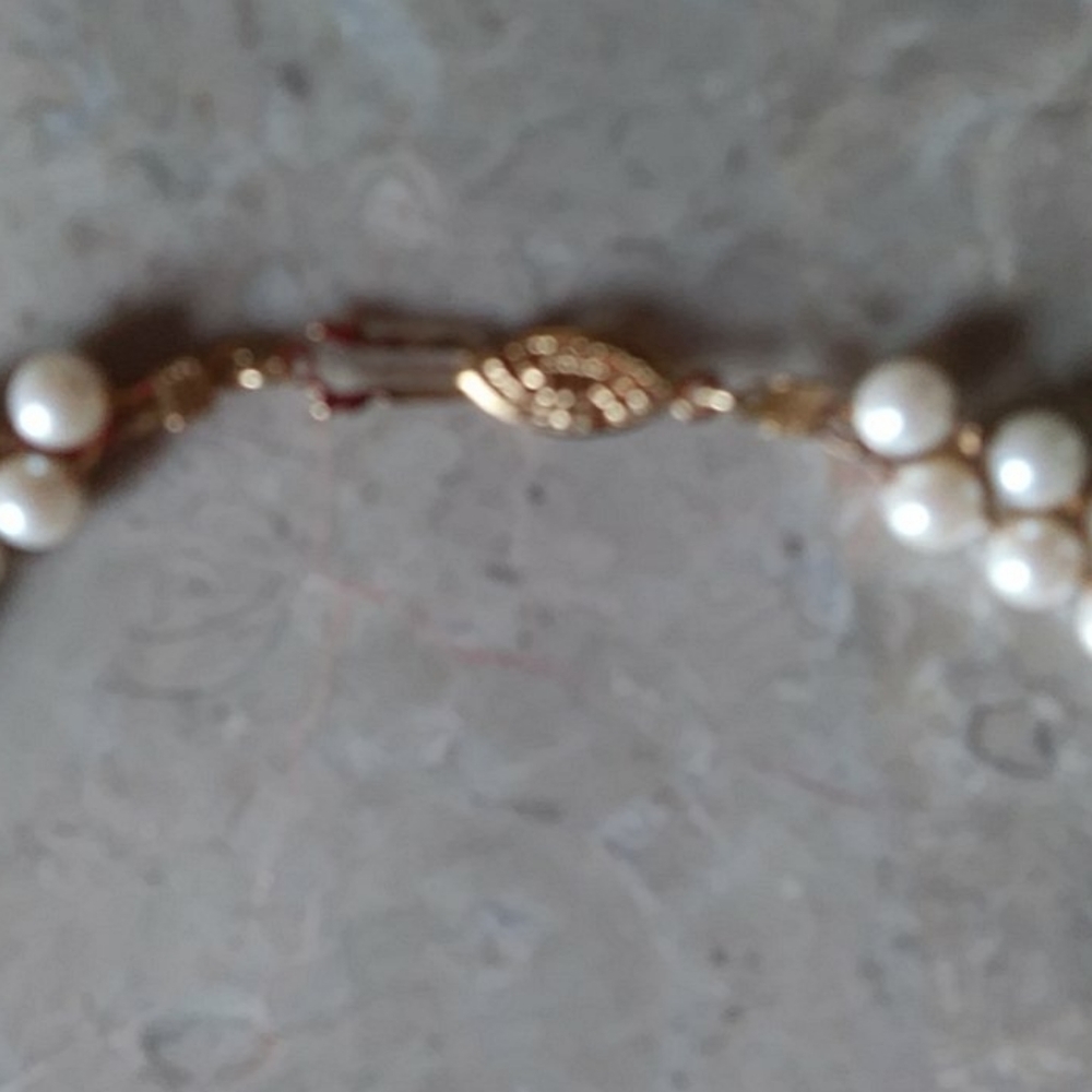 Simulated pearl necklace - Picture 3 of 5